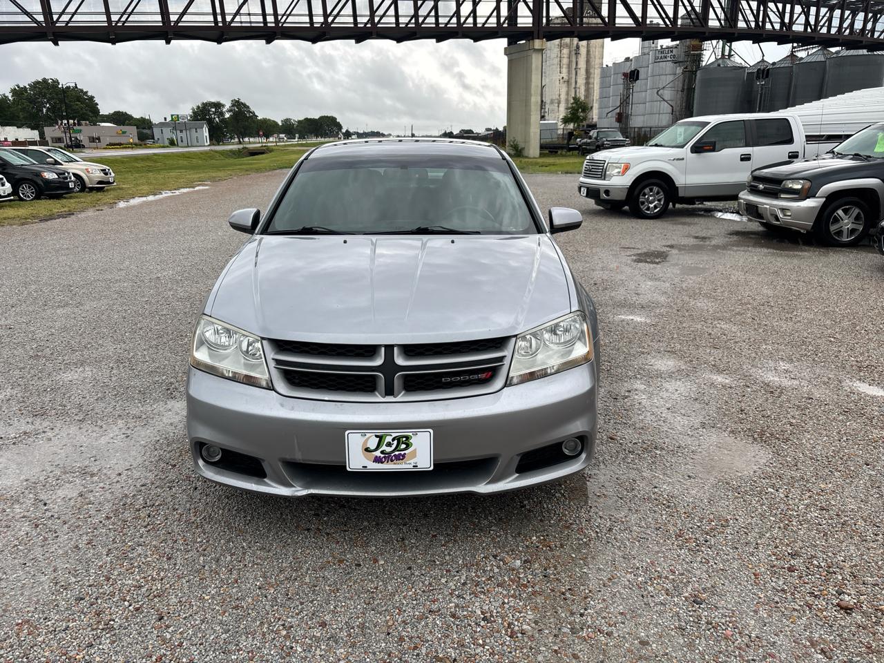 Dodge Avenger 4dr Sdn SXT 2014