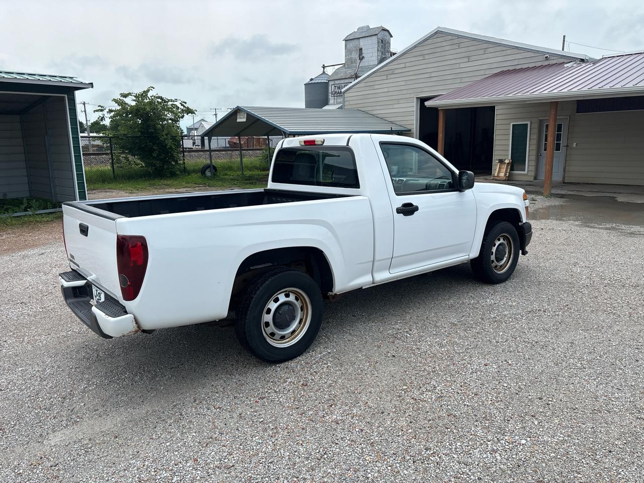 Chevrolet Colorado 2WD Reg Cab 111.2" Work Truck 2011