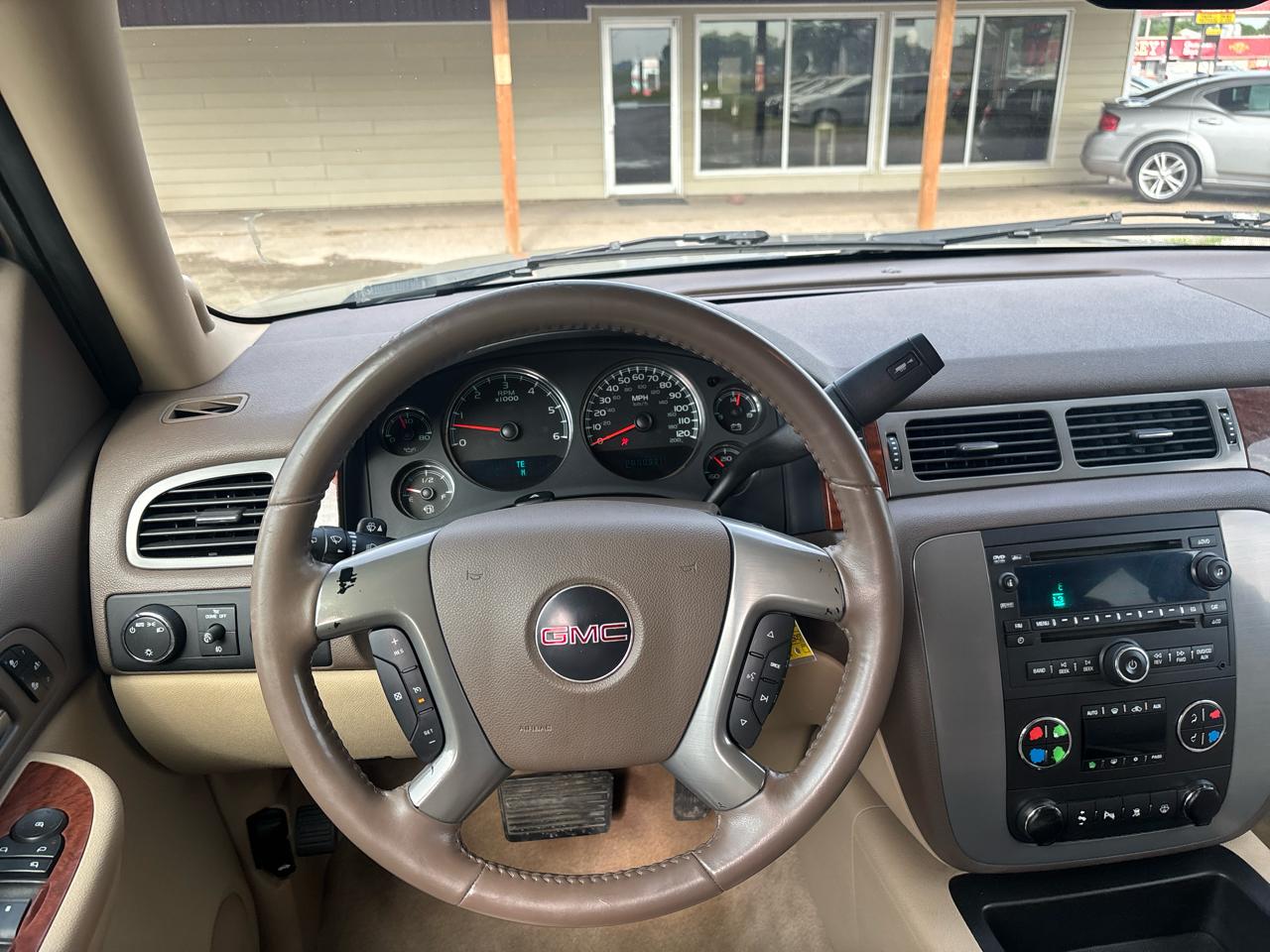 GMC Yukon 4WD 4dr 1500 SLT w/4SB 2008