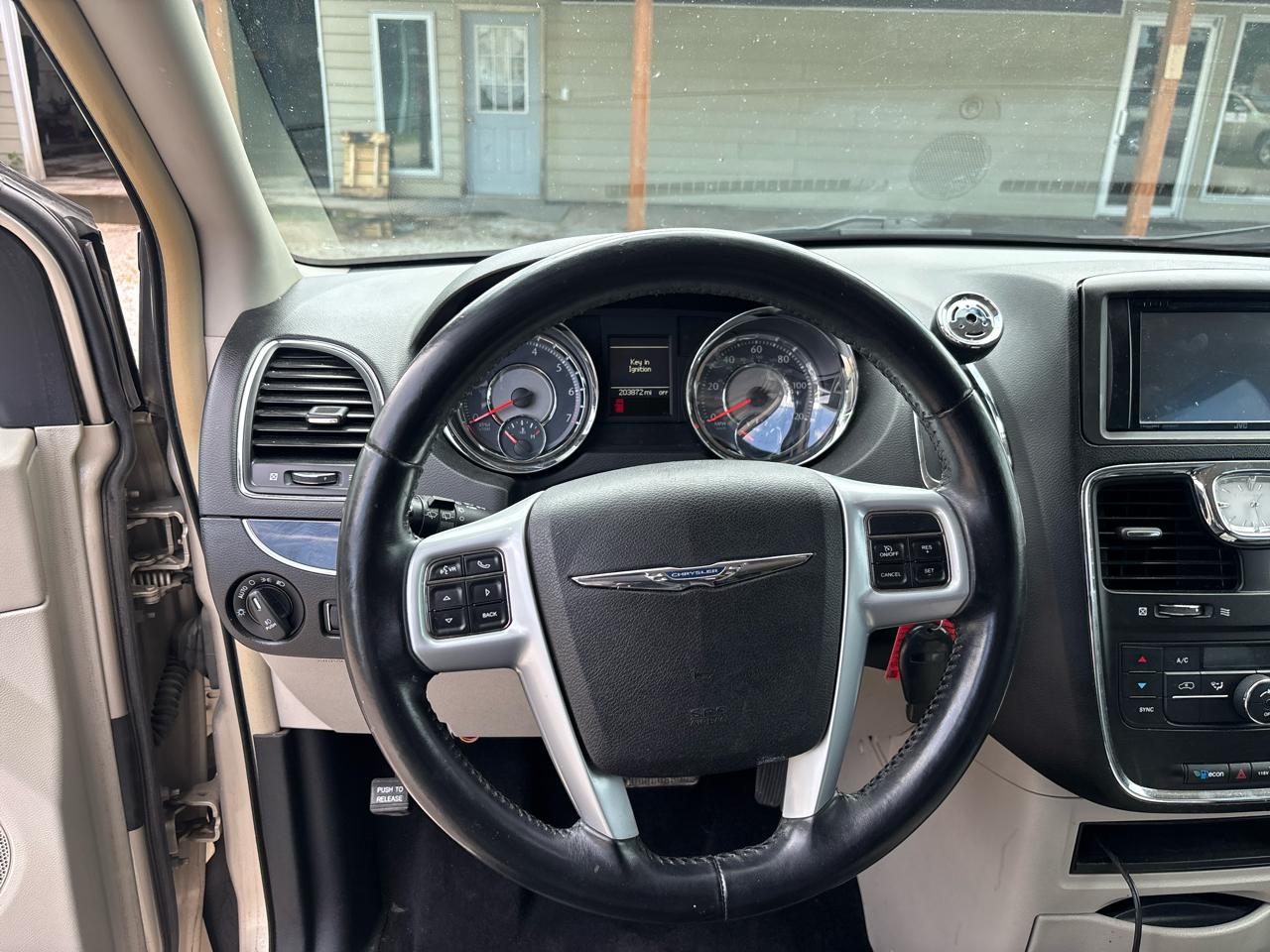 Chrysler Town & Country 4dr Wgn Touring 2014