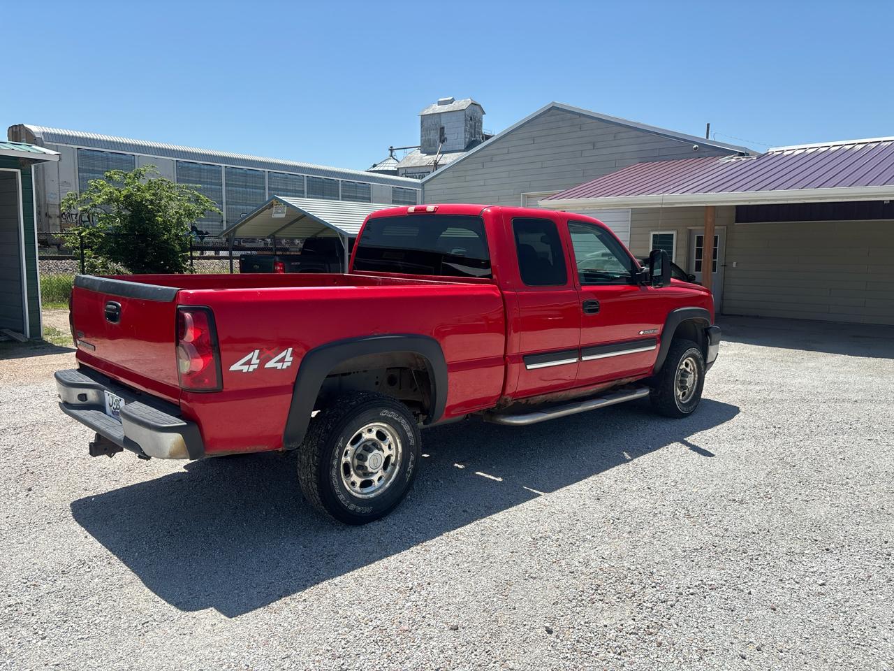 Chevrolet Silverado 2500HD Ext Cab 143.5" WB 4WD LT2 2006