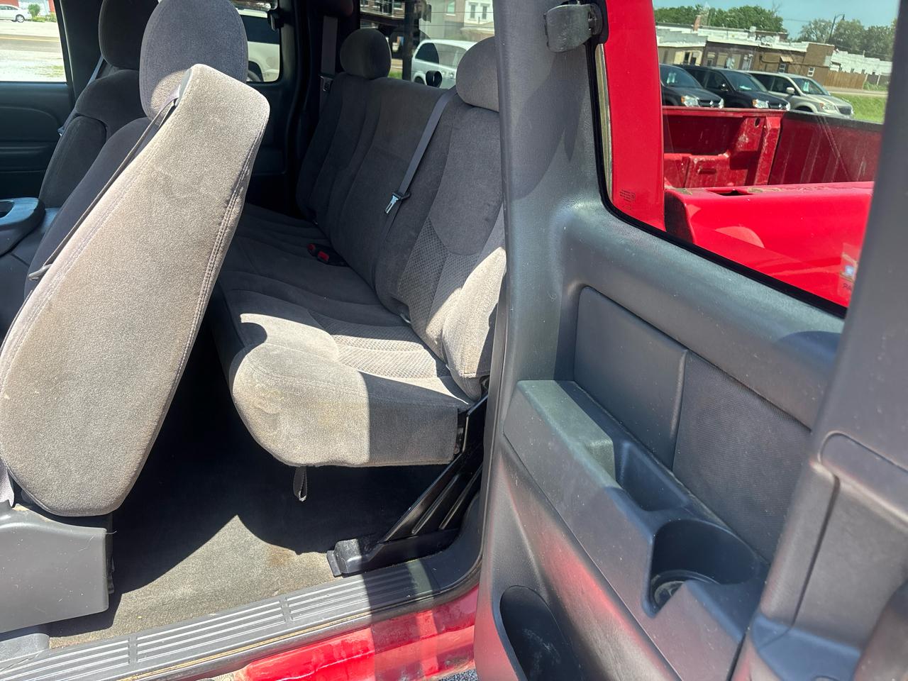 Chevrolet Silverado 2500HD Ext Cab 143.5" WB 4WD LT2 2006