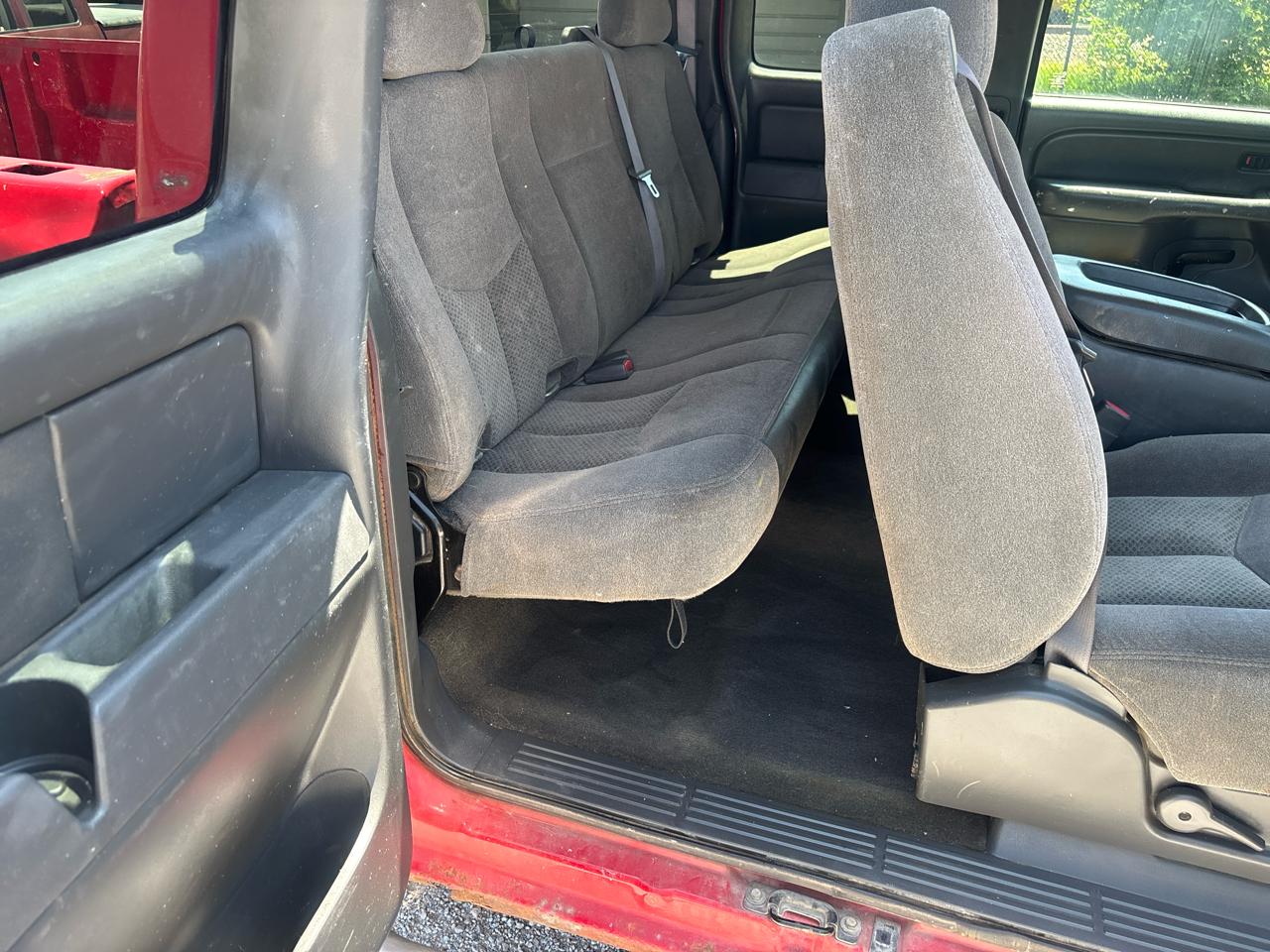 Chevrolet Silverado 2500HD Ext Cab 143.5" WB 4WD LT2 2006