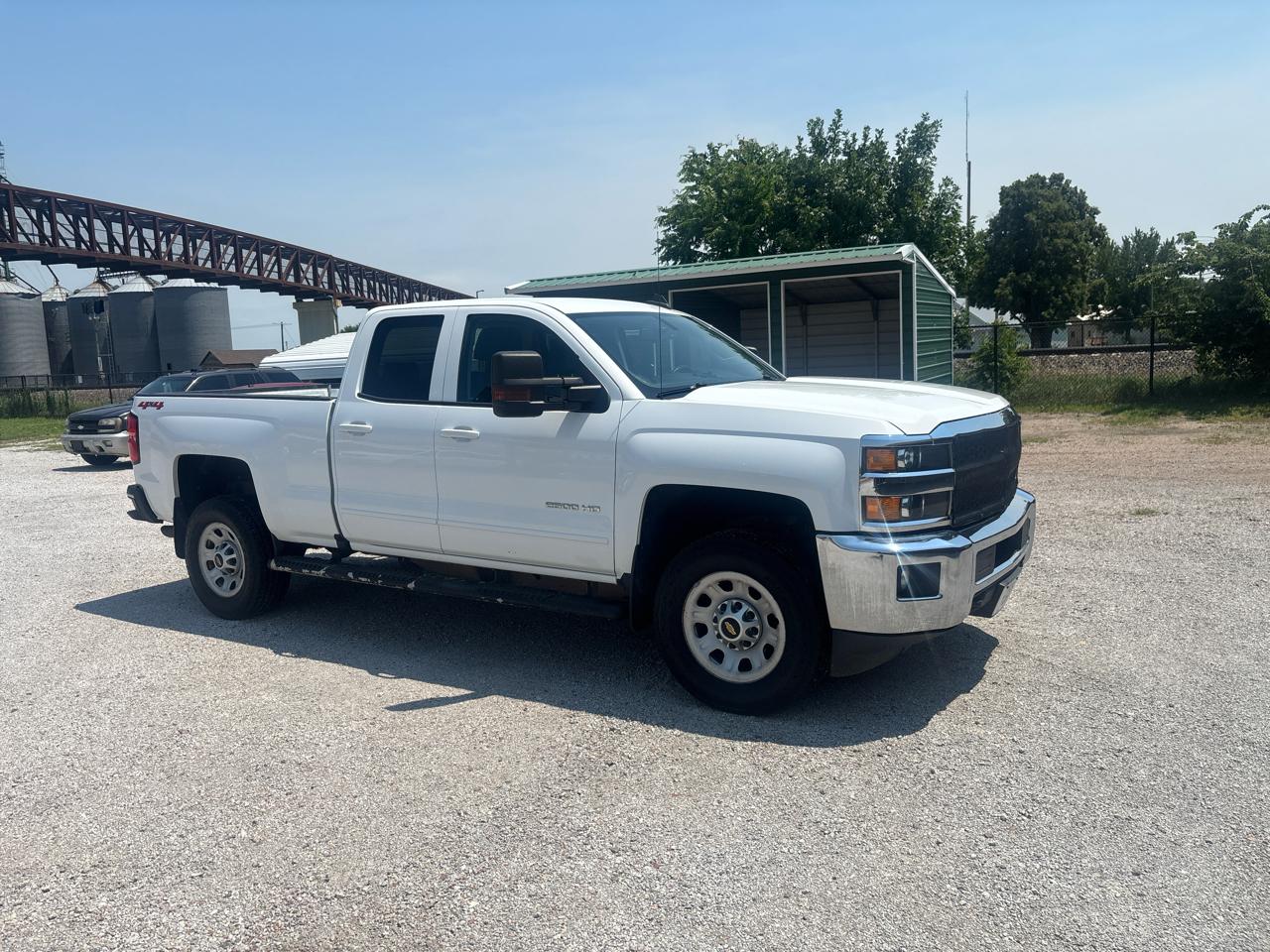 Chevrolet Silverado 2500HD 4WD Double Cab 144.2" LT 2019