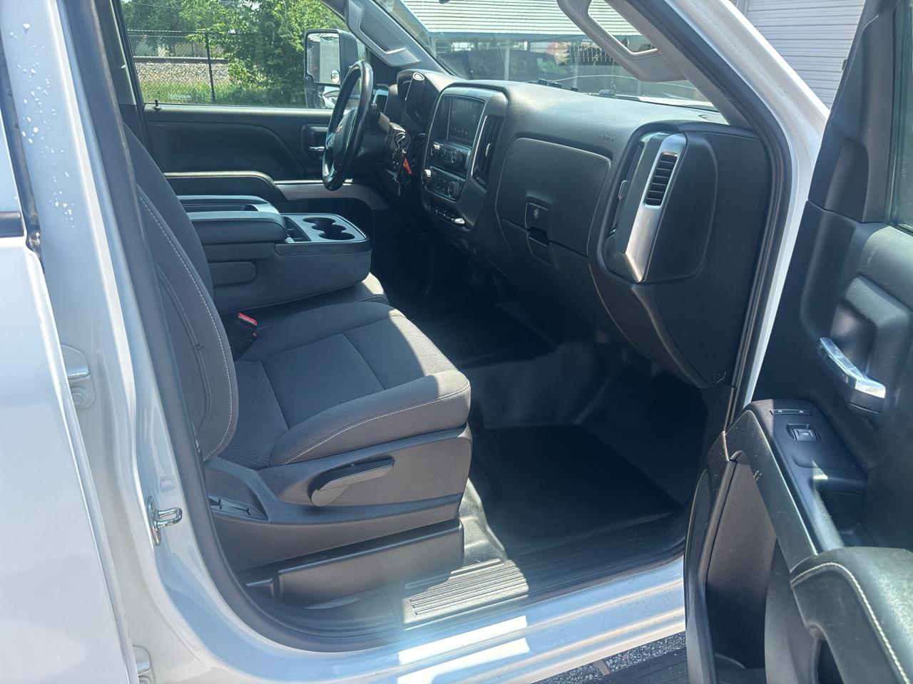 Chevrolet Silverado 2500HD 4WD Double Cab 144.2" LT 2019