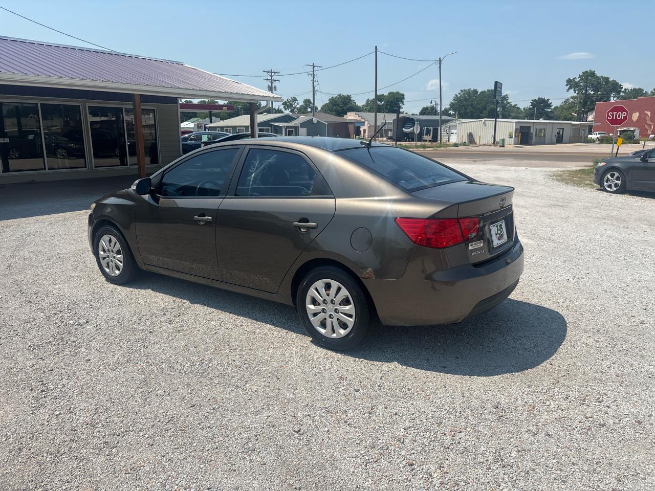 Kia Forte 4dr Sdn Auto EX 2010