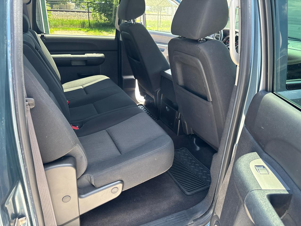 Chevrolet Silverado 1500 4WD Crew Cab 143.5" LT 2013