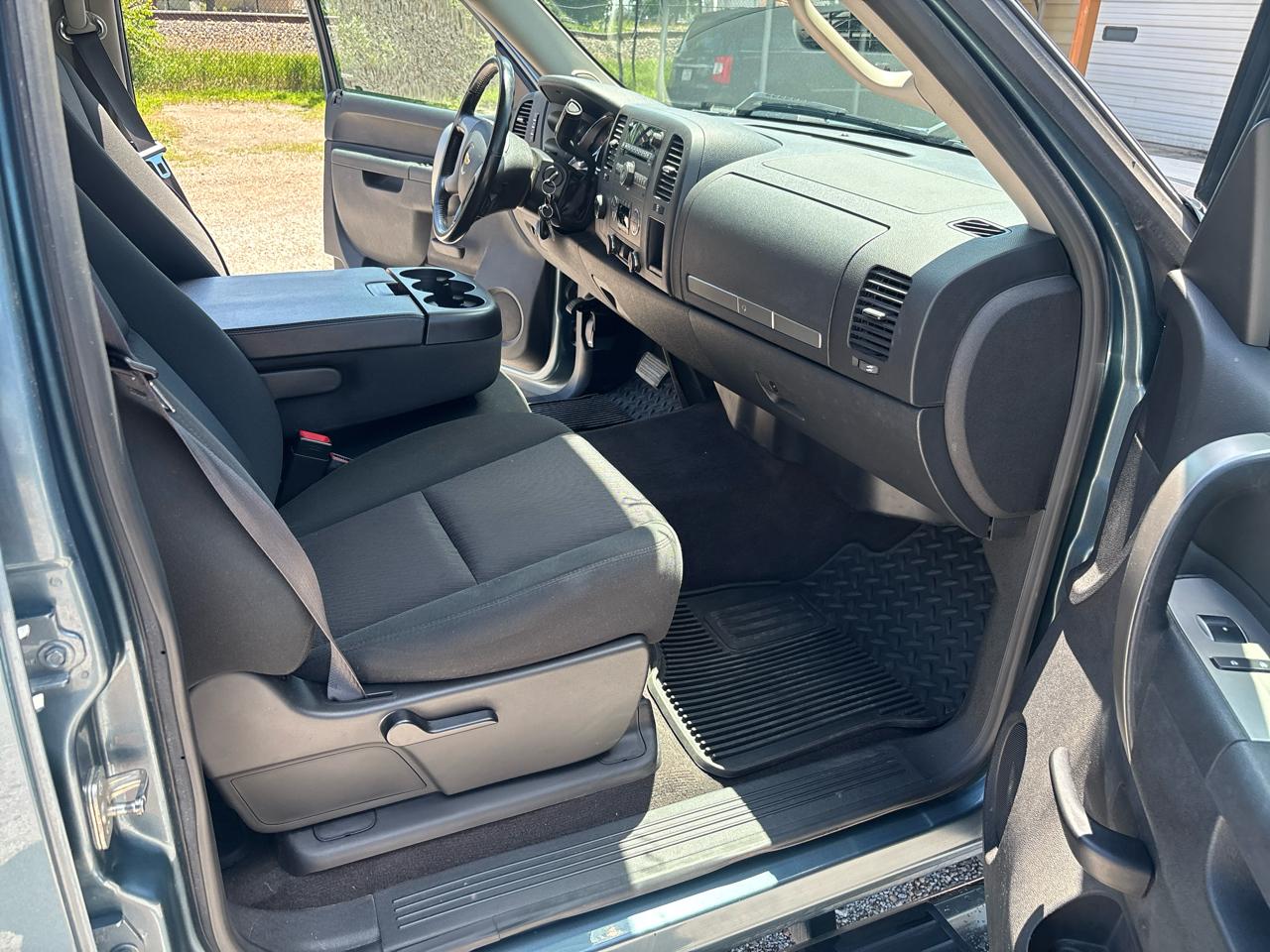 Chevrolet Silverado 1500 4WD Crew Cab 143.5" LT 2013