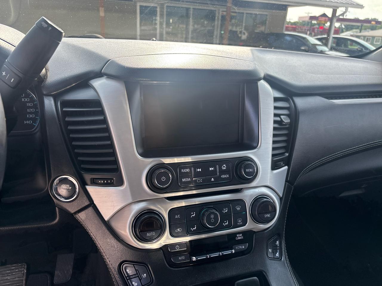 GMC Yukon XL 4WD 4dr SLT 2017