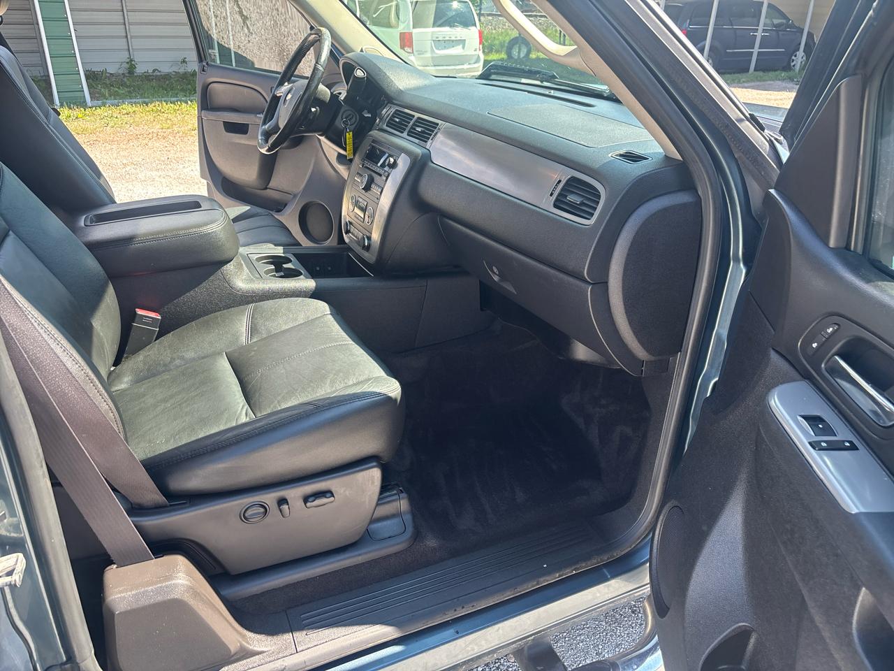 Chevrolet Silverado 1500 4WD Ext Cab 143.5" LTZ 2013