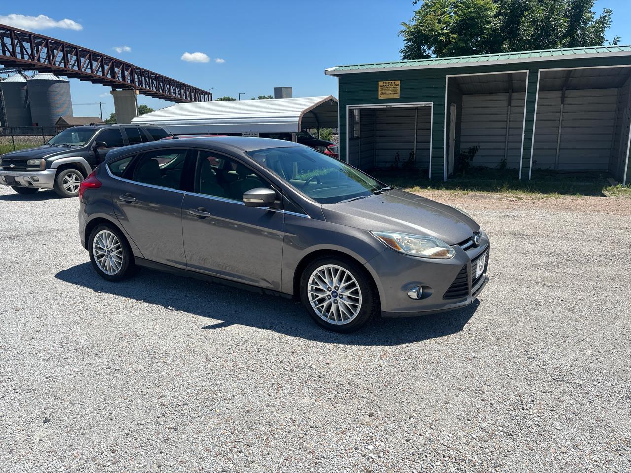 Ford Focus 5dr HB SEL 2012