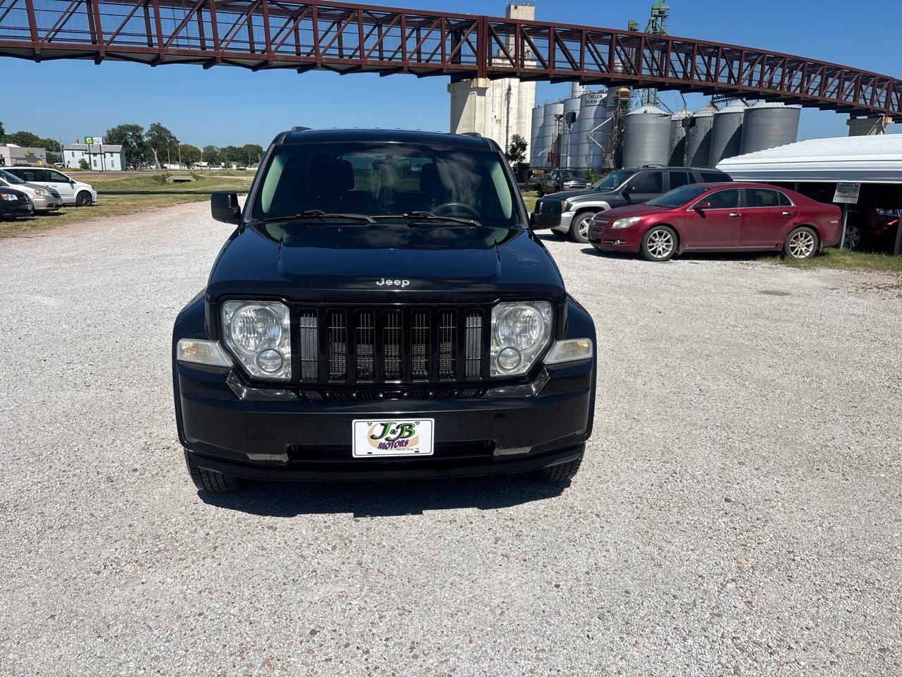 Jeep Liberty 4WD 4dr Sport 2012