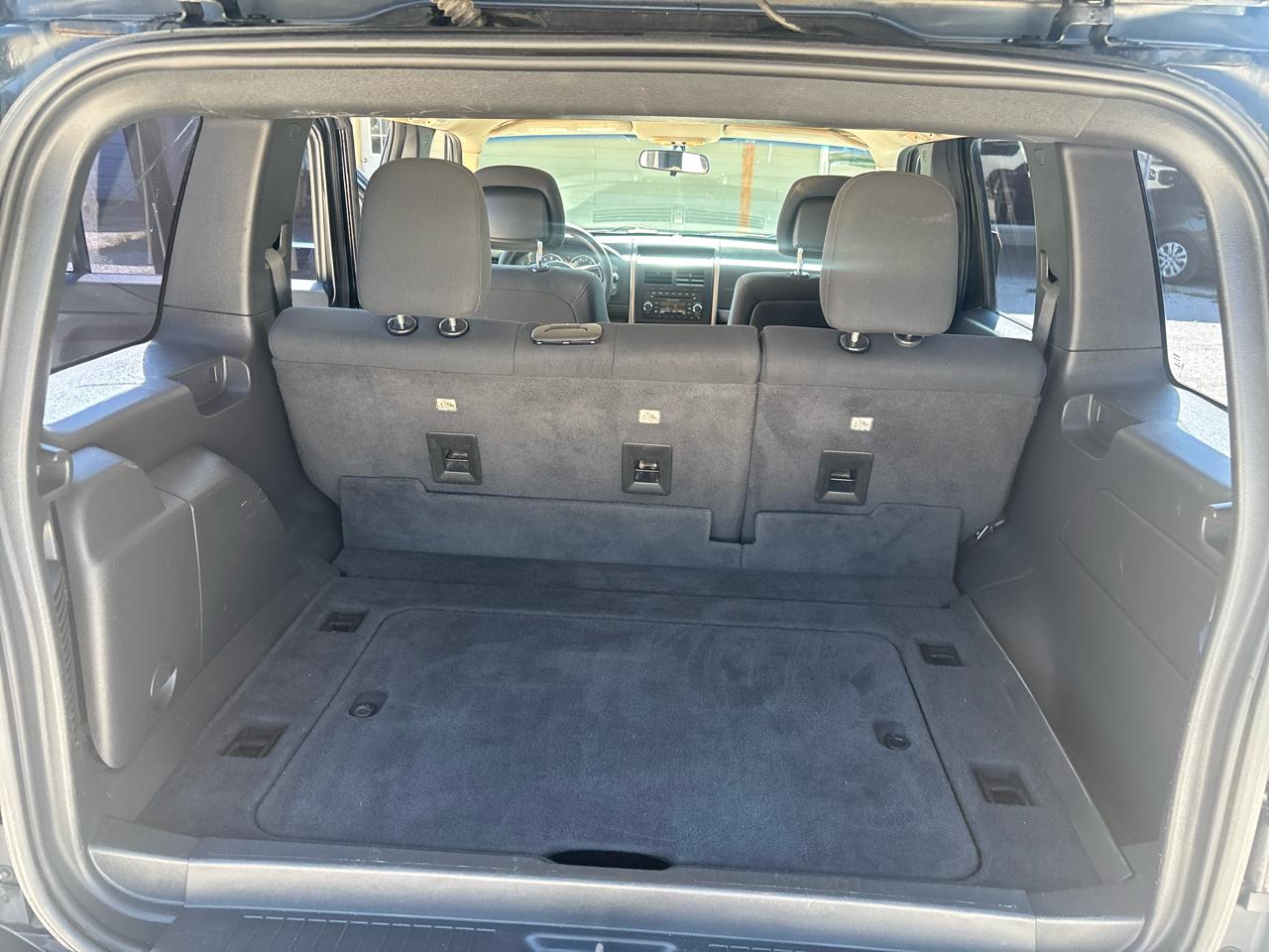 Jeep Liberty 4WD 4dr Sport 2012