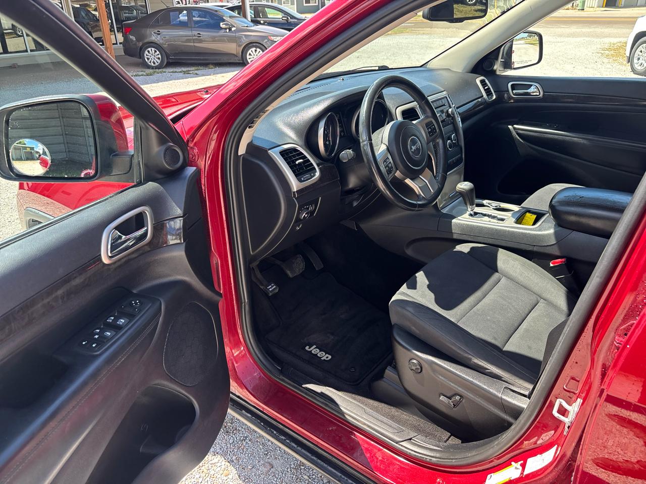 Jeep Grand Cherokee 4WD 4dr Laredo 2013