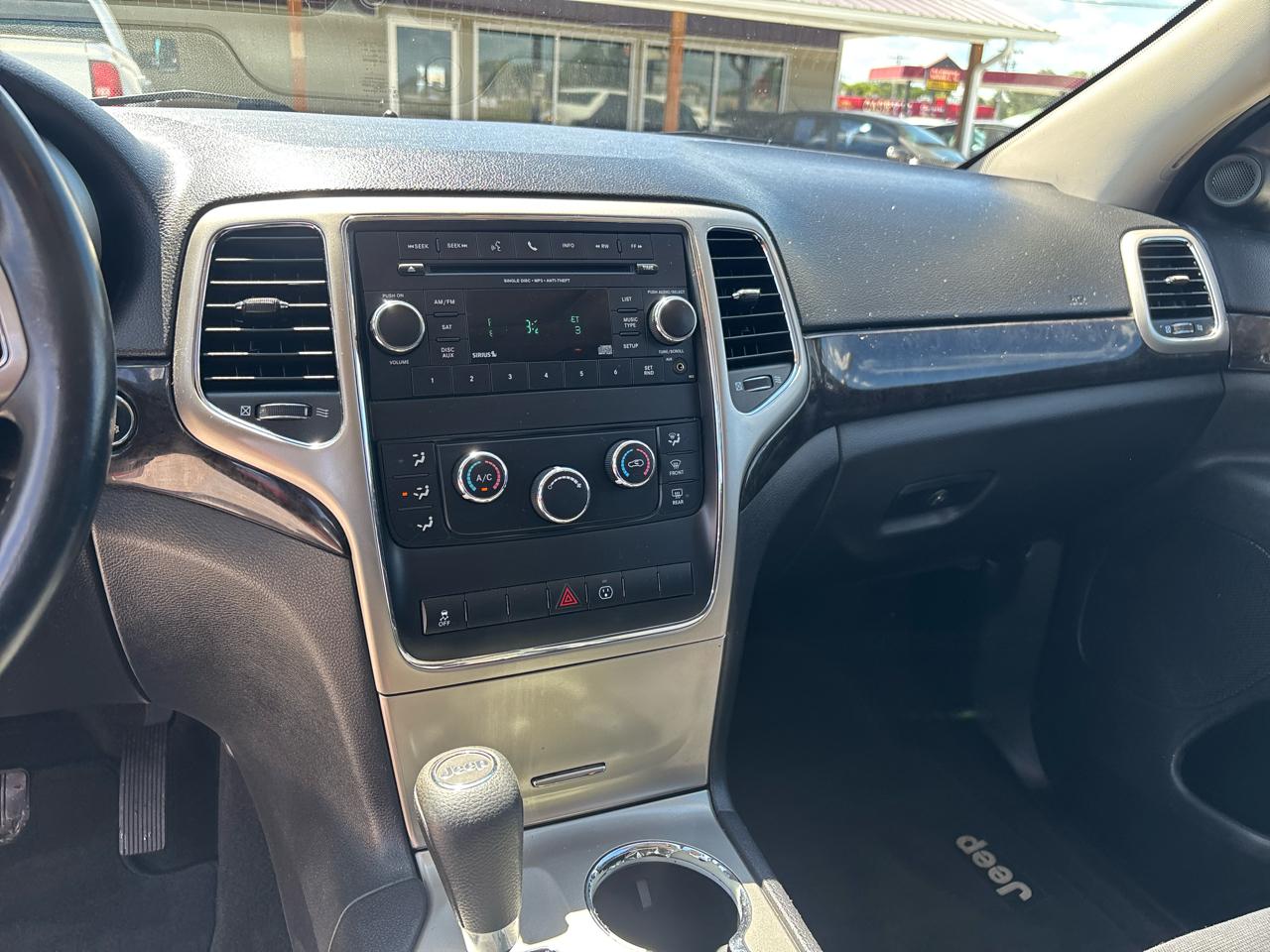 Jeep Grand Cherokee 4WD 4dr Laredo 2013