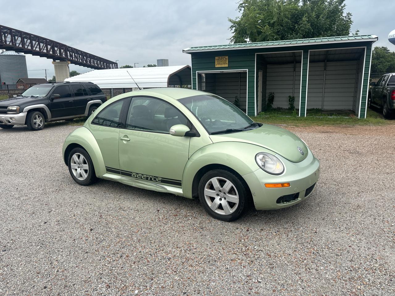 Volkswagen New Beetle Coupe 2dr Auto 2007