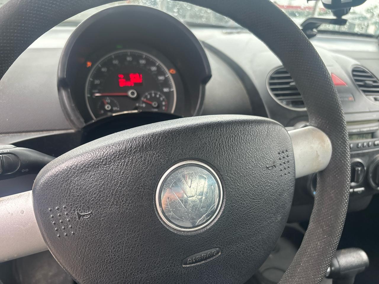 Volkswagen New Beetle Coupe 2dr Auto 2007