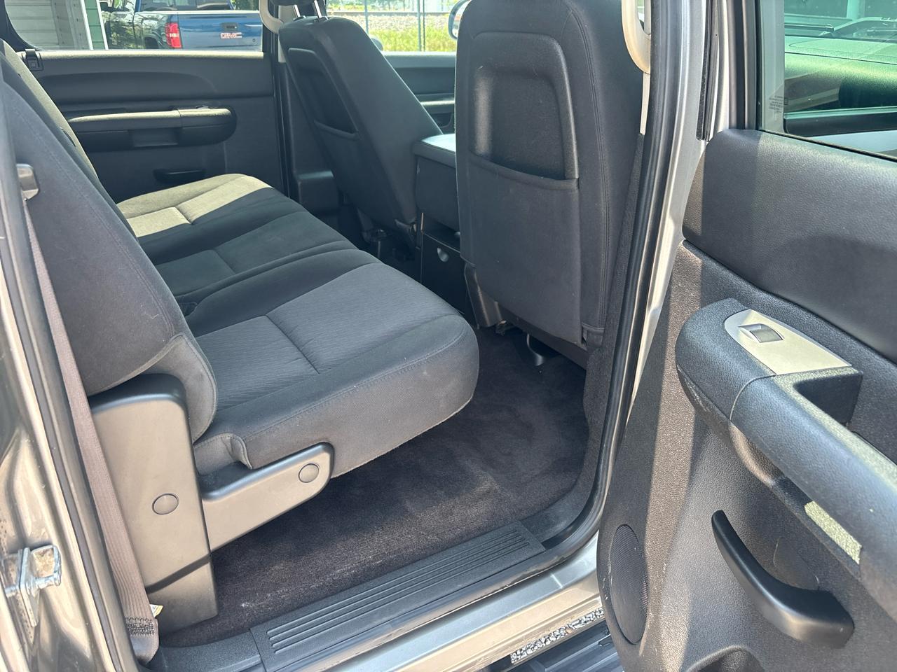 Chevrolet Silverado 1500 4WD Crew Cab 143.5" LT 2013