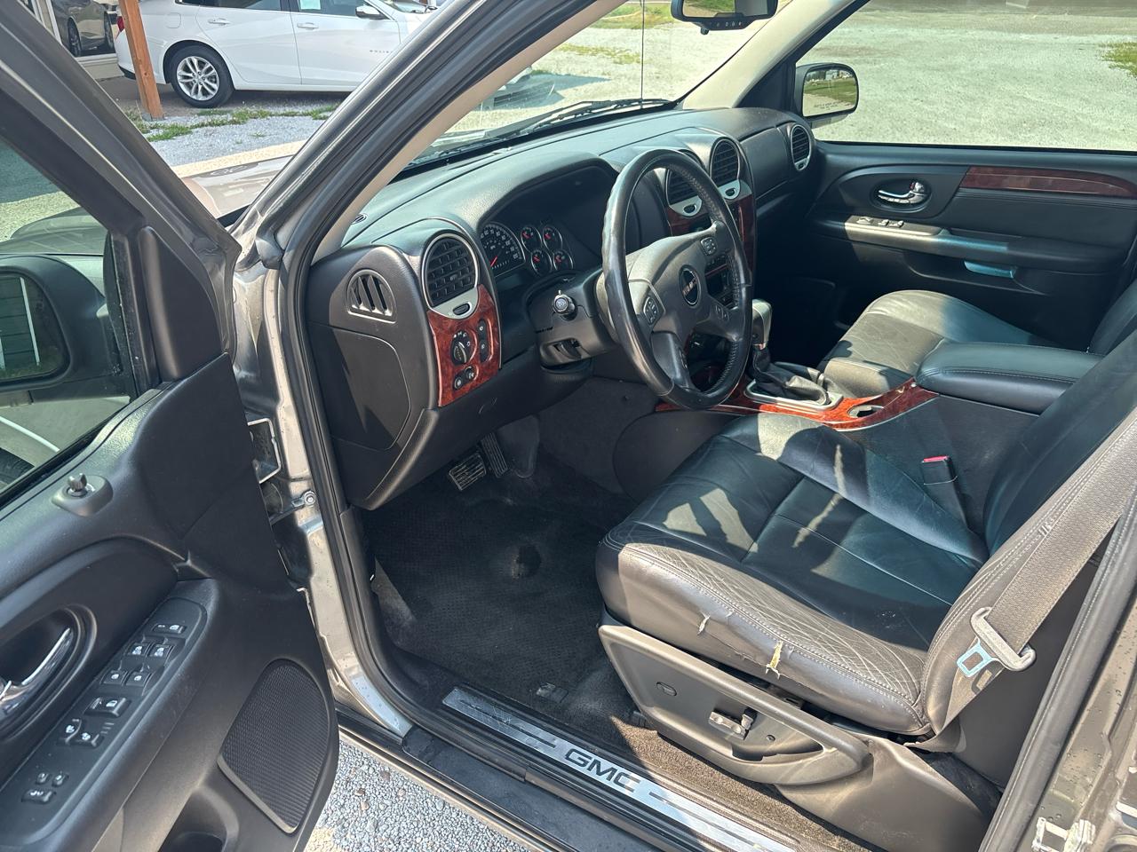 GMC Envoy 4WD 4dr SLT 2008