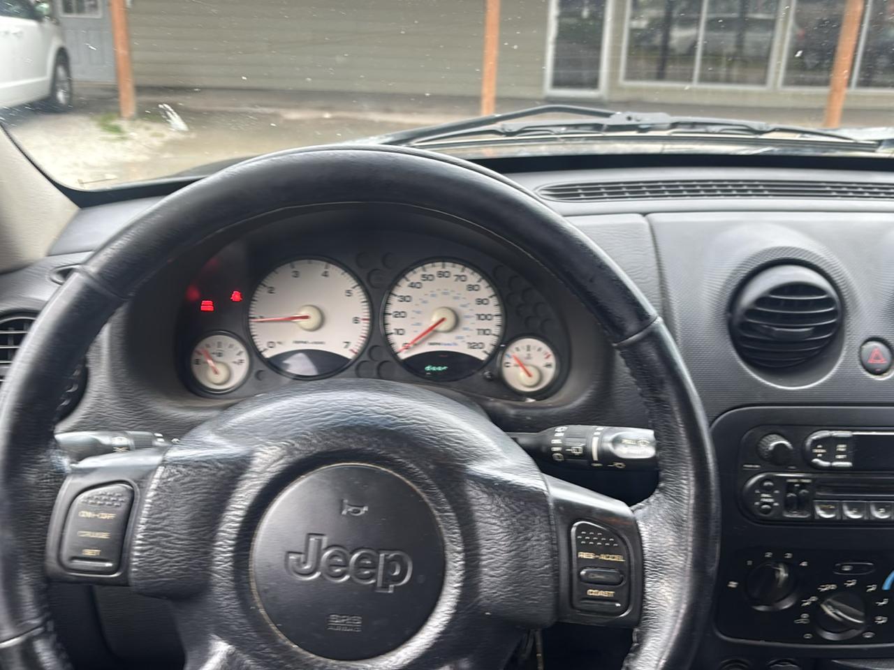 Jeep Liberty 4dr Sport 4WD 2002