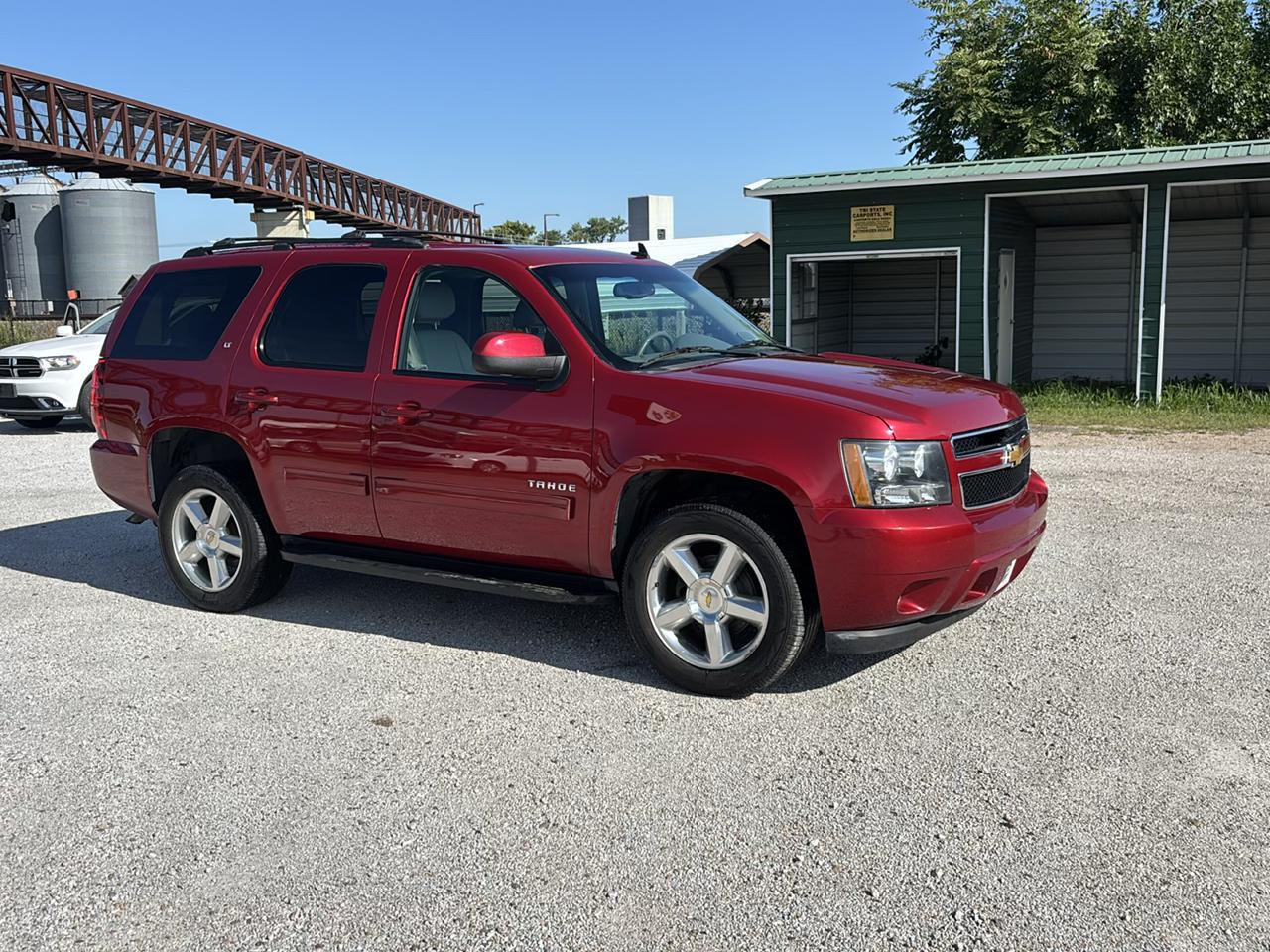 Chevrolet Tahoe 4WD 4dr 1500 LT 2012