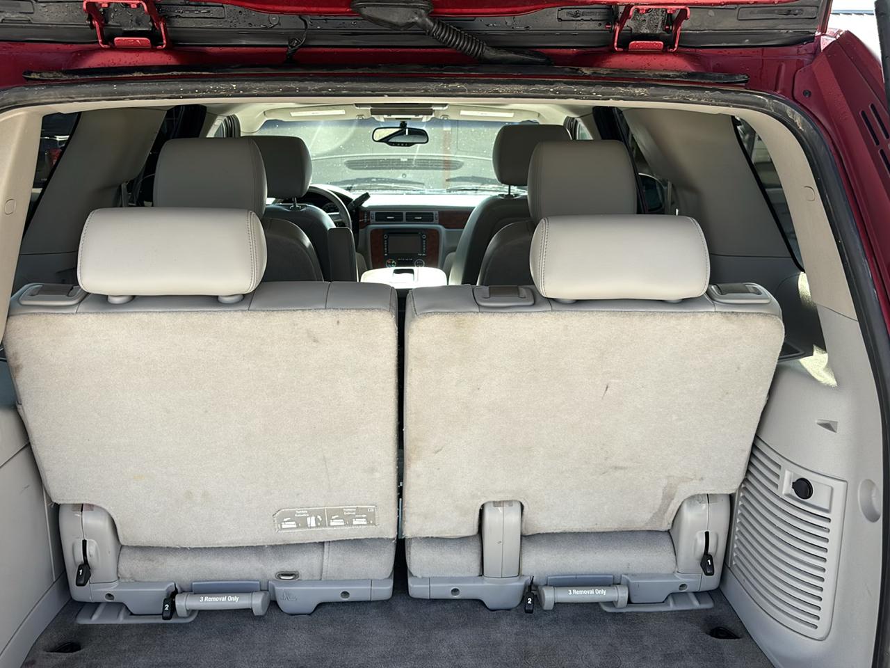 Chevrolet Tahoe 4WD 4dr 1500 LT 2012