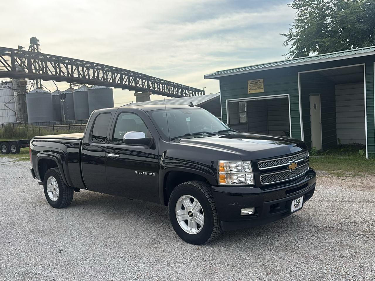 Chevrolet Silverado 1500 4WD Ext Cab 143.5" LTZ 2013