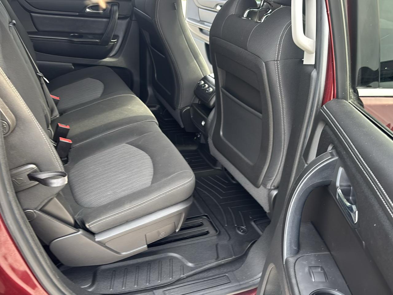 Chevrolet Traverse AWD 4dr LT w/1LT 2017