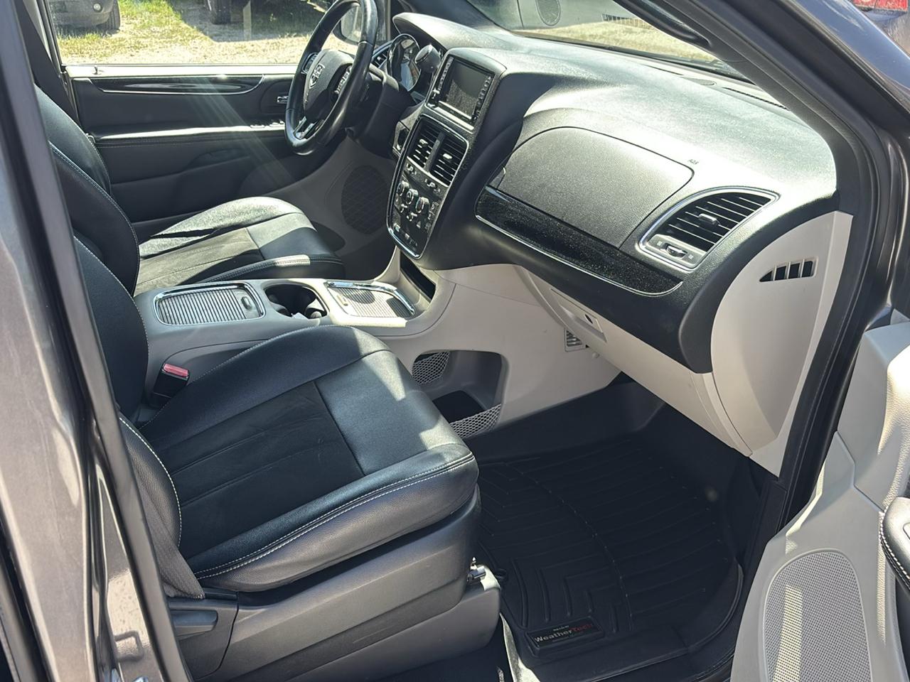 Dodge Grand Caravan SXT Wagon 2019