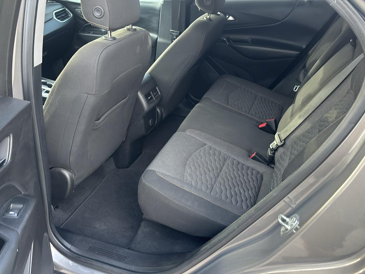 Chevrolet Equinox AWD 4dr LT w/1LT 2018