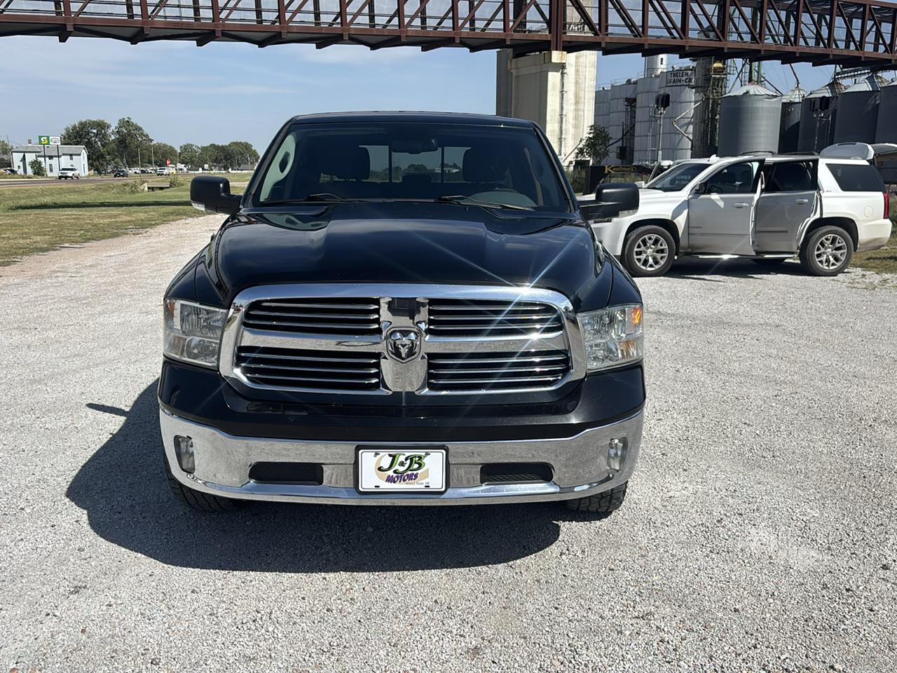 RAM 1500 4WD Crew Cab 140.5" Big Horn 2014