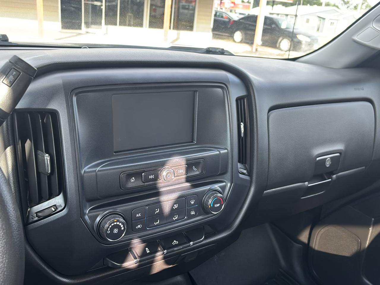 Chevrolet Silverado 1500 2WD Double Cab 143.5" LS 2018