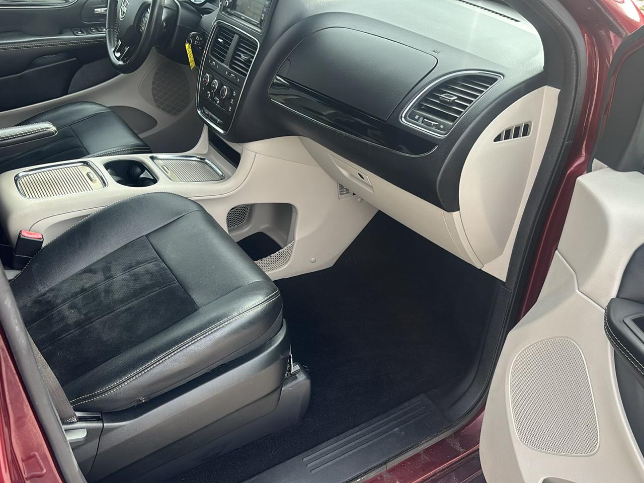 Dodge Grand Caravan SXT Wagon 2017