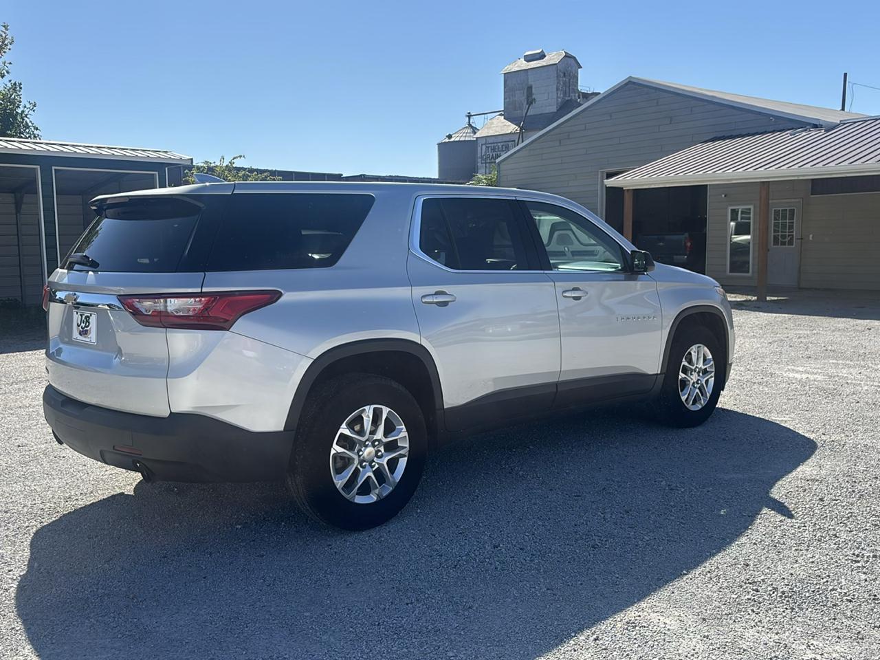 Chevrolet Traverse FWD 4dr LS w/1LS 2020