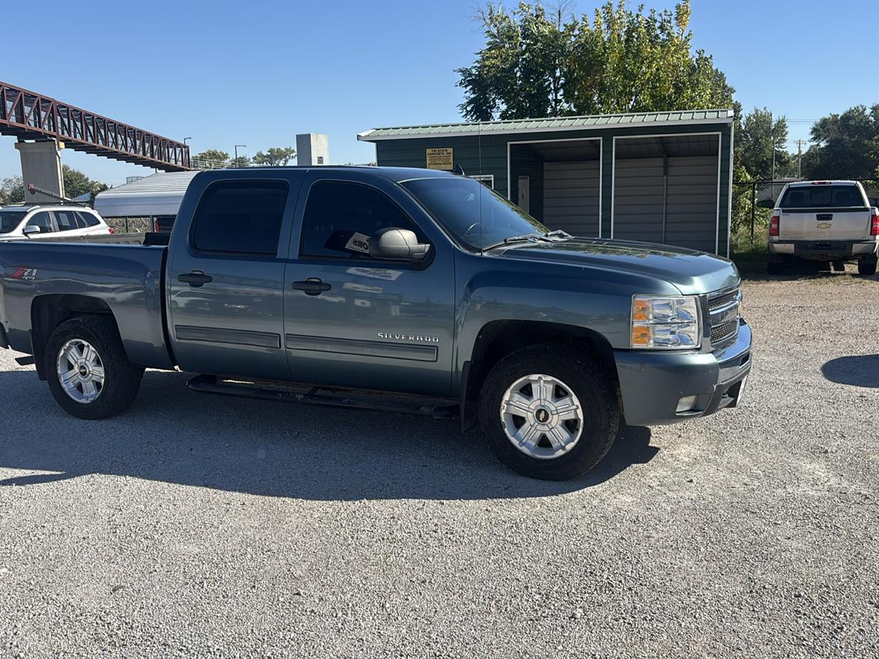 Chevrolet Silverado 1500 4WD Crew Cab 143.5" LT 2009