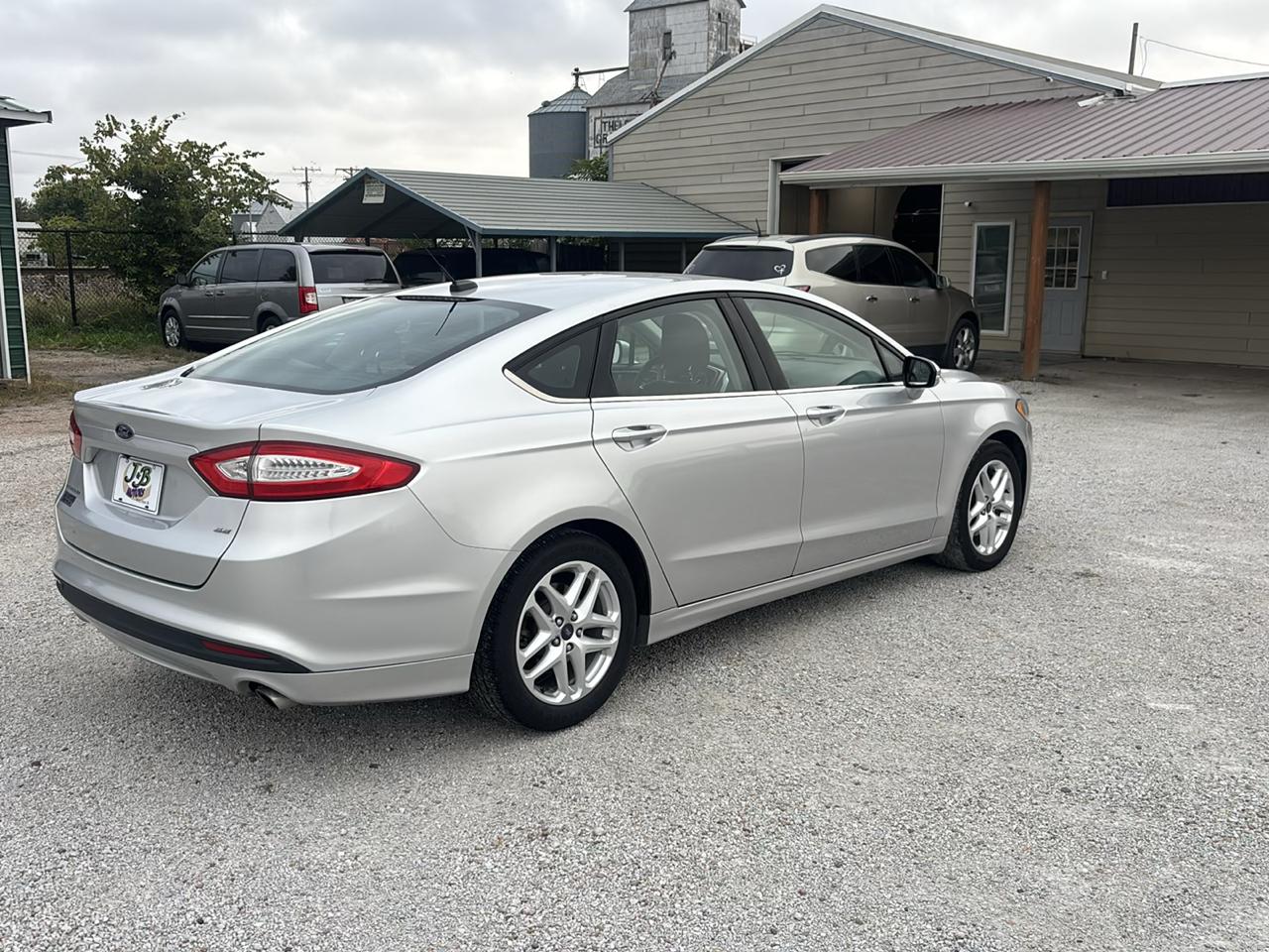 Ford Fusion 4dr Sdn SE FWD 2013