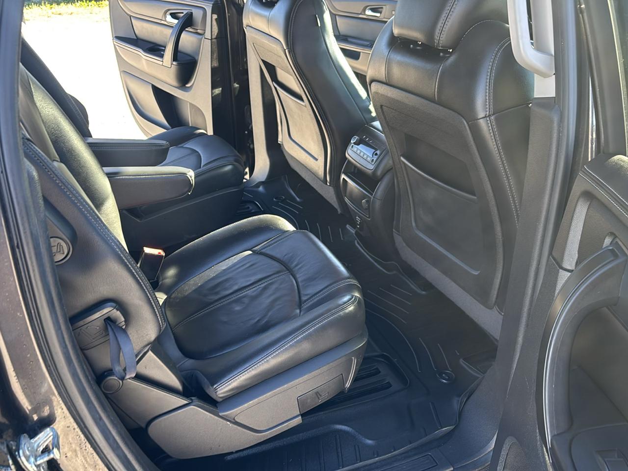 Chevrolet Traverse FWD 4dr LT w/2LT 2016