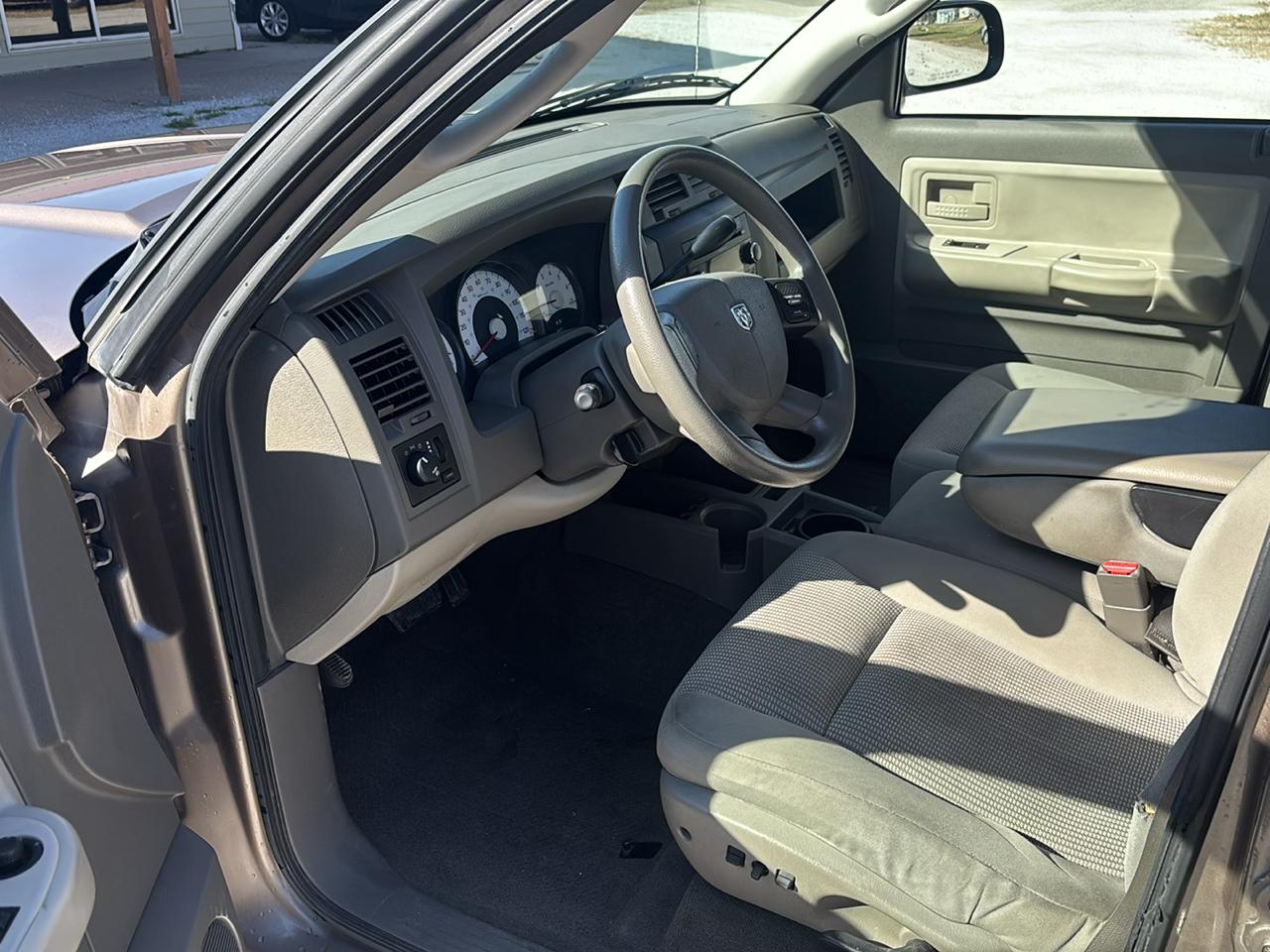 Dodge Dakota 2WD Crew Cab Bighorn/Lonestar 2009