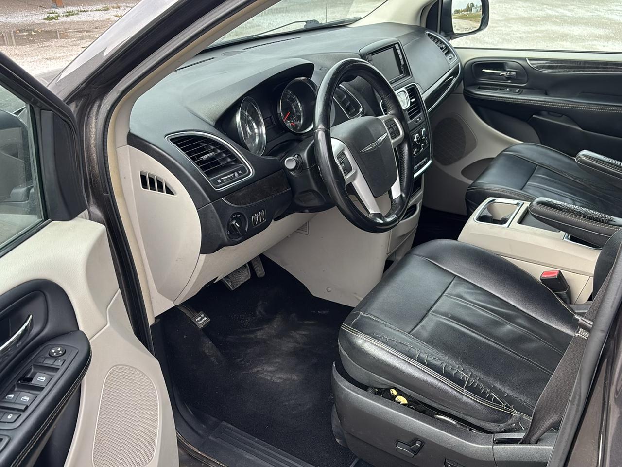 Chrysler Town & Country 4dr Wgn LX 2016