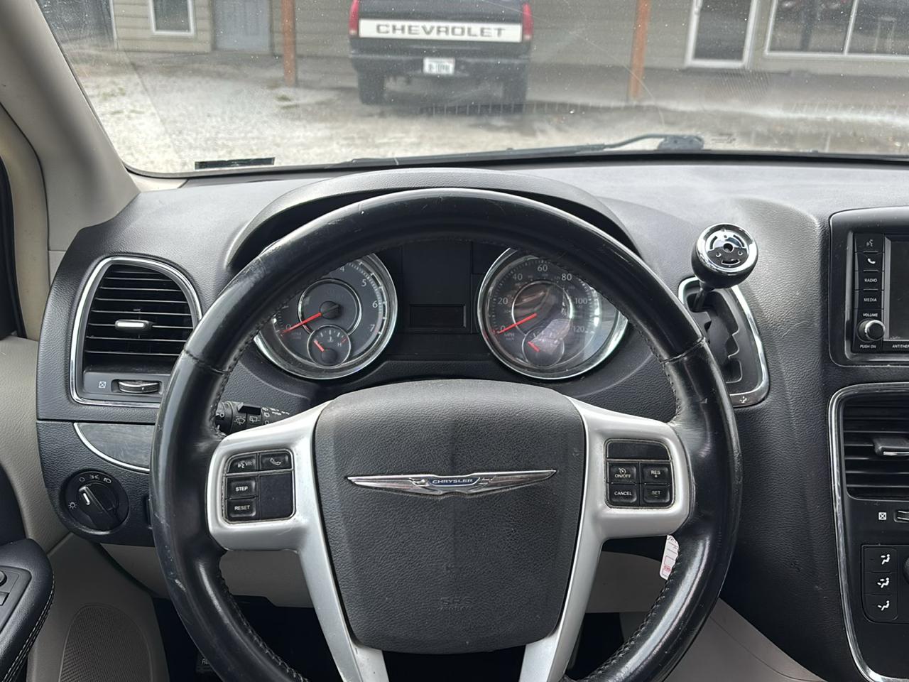 Chrysler Town & Country 4dr Wgn LX 2016