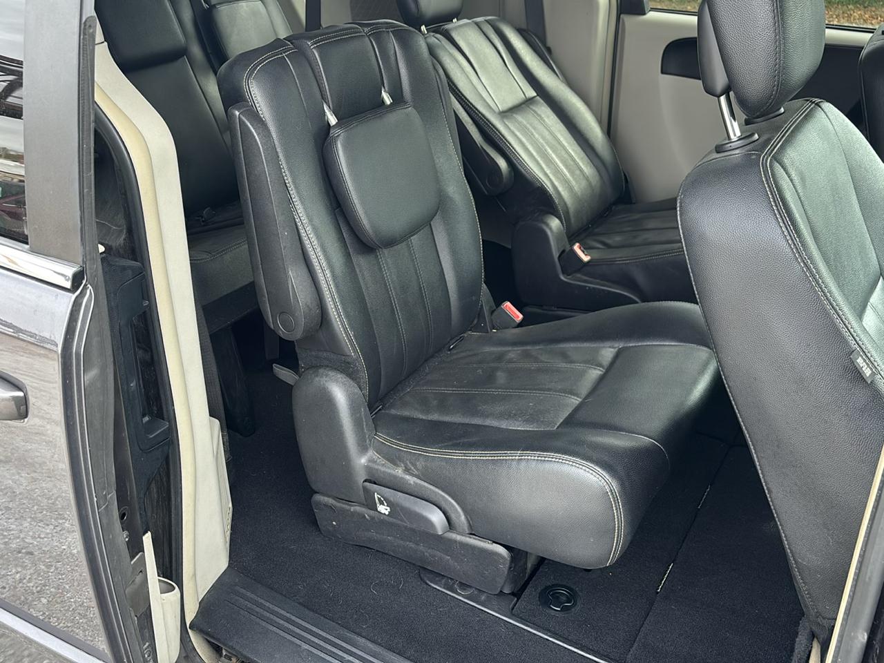 Chrysler Town & Country 4dr Wgn LX 2016
