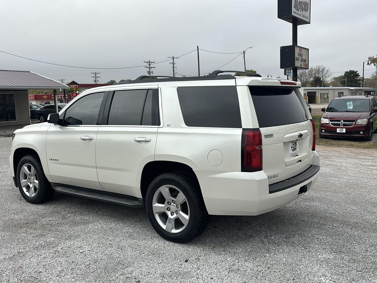 Chevrolet Tahoe 4WD 4dr LT 2015