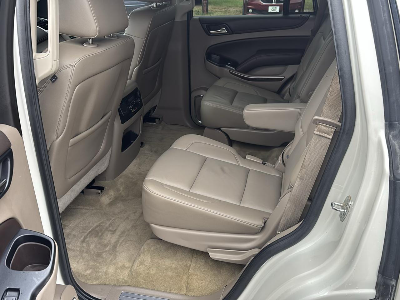 Chevrolet Tahoe 4WD 4dr LT 2015