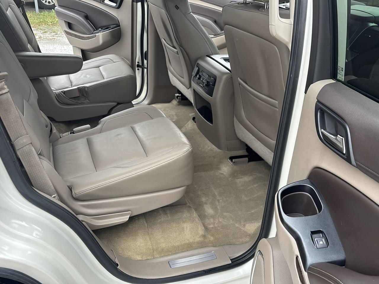 Chevrolet Tahoe 4WD 4dr LT 2015