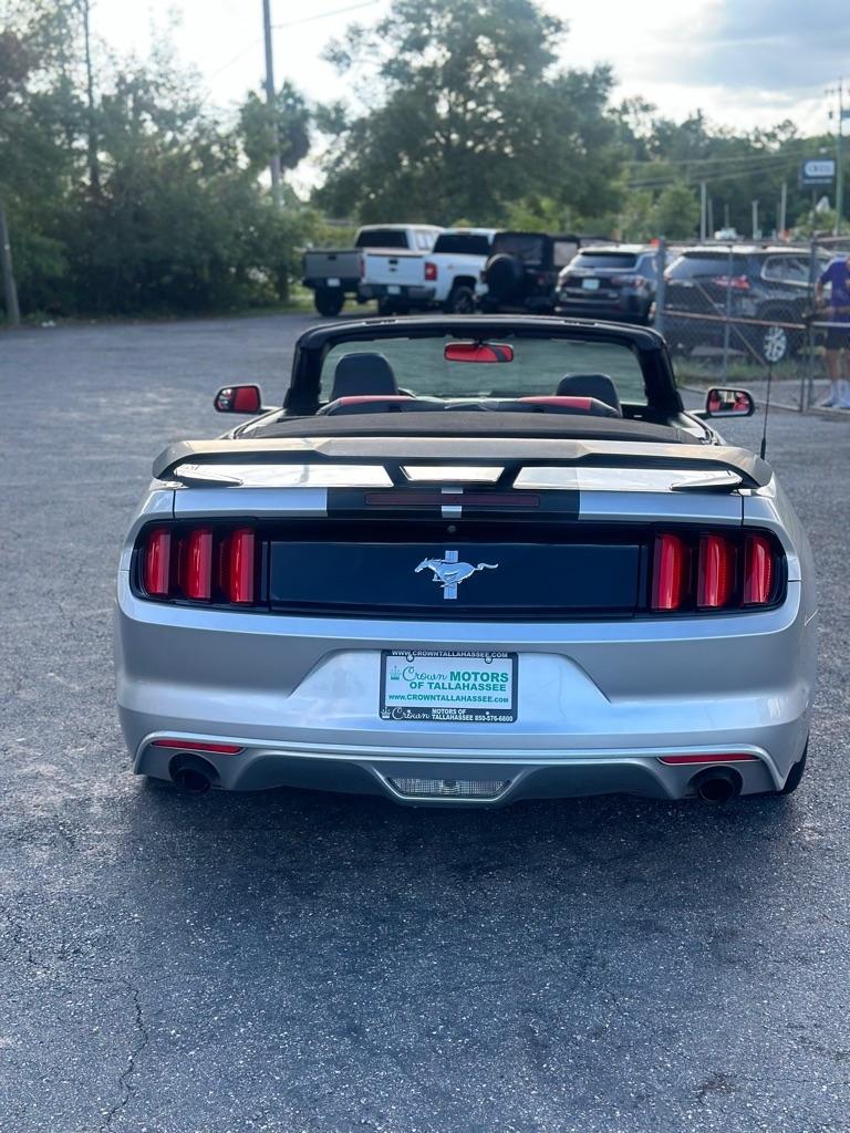 2016 Ford Mustang V6 - Photo 6
