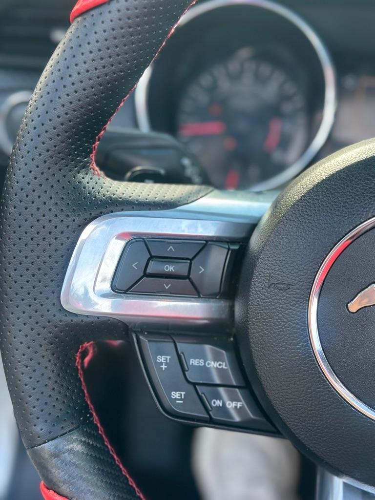 Ford Mustang 2dr Conv V6 2016