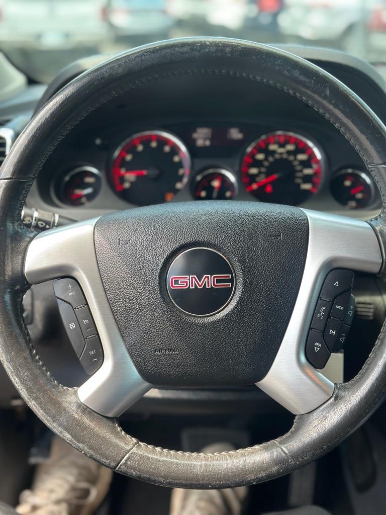 GMC Acadia SLT-2 FWD 2010