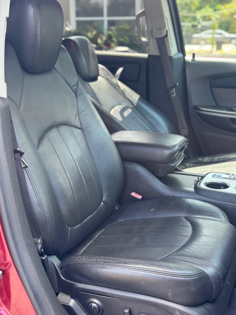 GMC Acadia SLT-2 FWD 2010