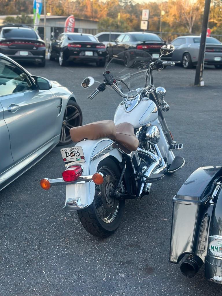 Harley-Davidson FLSTC103  2012