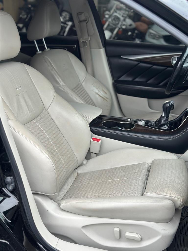 Infiniti Q50 Base AWD 2014